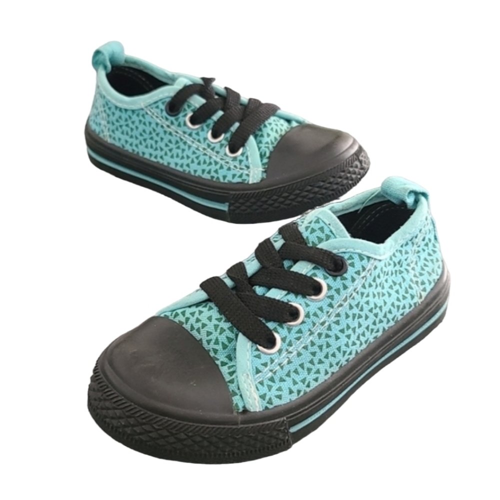 Lilly New York Aqua Teal Triangle Print Luxe Sneakers Toddler Little Girls 9